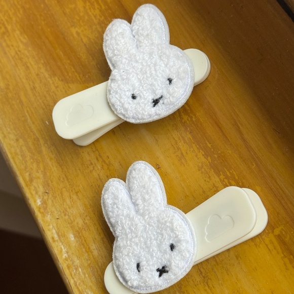 dearcloud Miffy cute hair clips barrettes Crease-Free Hair Clip Set  2 like new - Picture 5 of 8